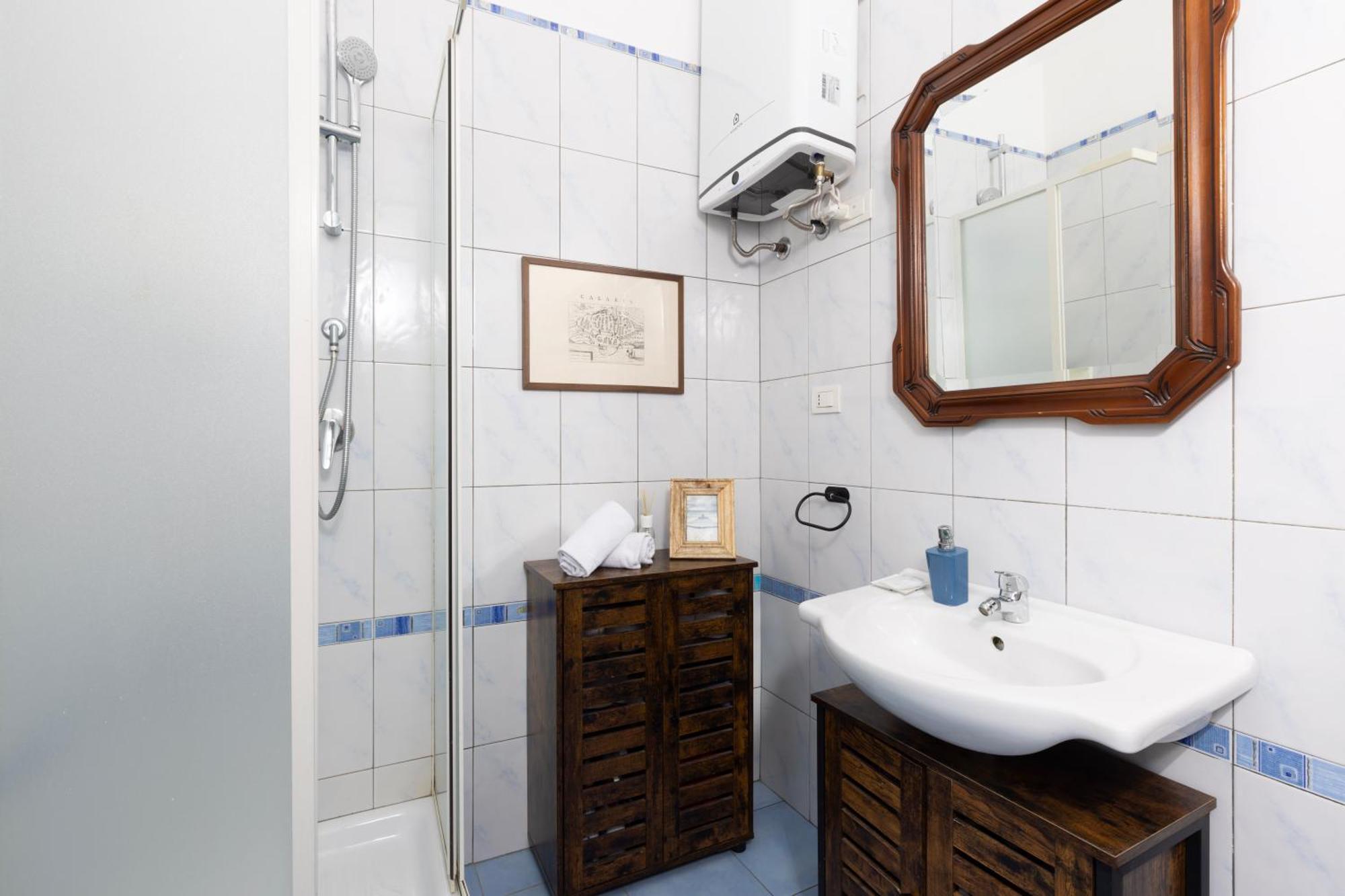 Kalie Rooms Guest House Cagliari Exterior photo
