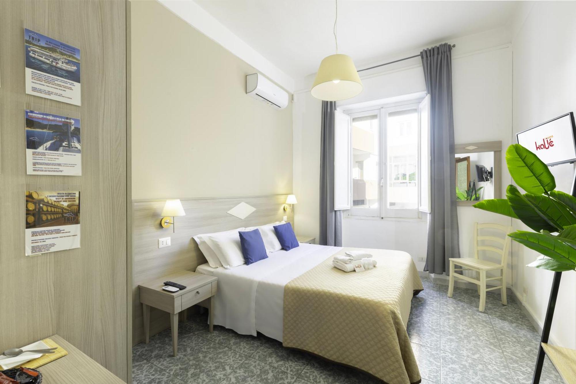 Kalie Rooms Guest House Cagliari Exterior photo